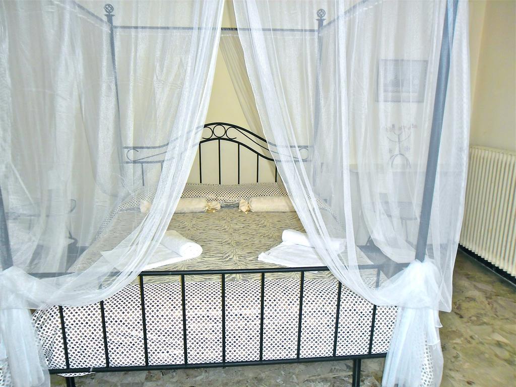 Certe Notti Bed & Breakfast Pisa Cameră foto